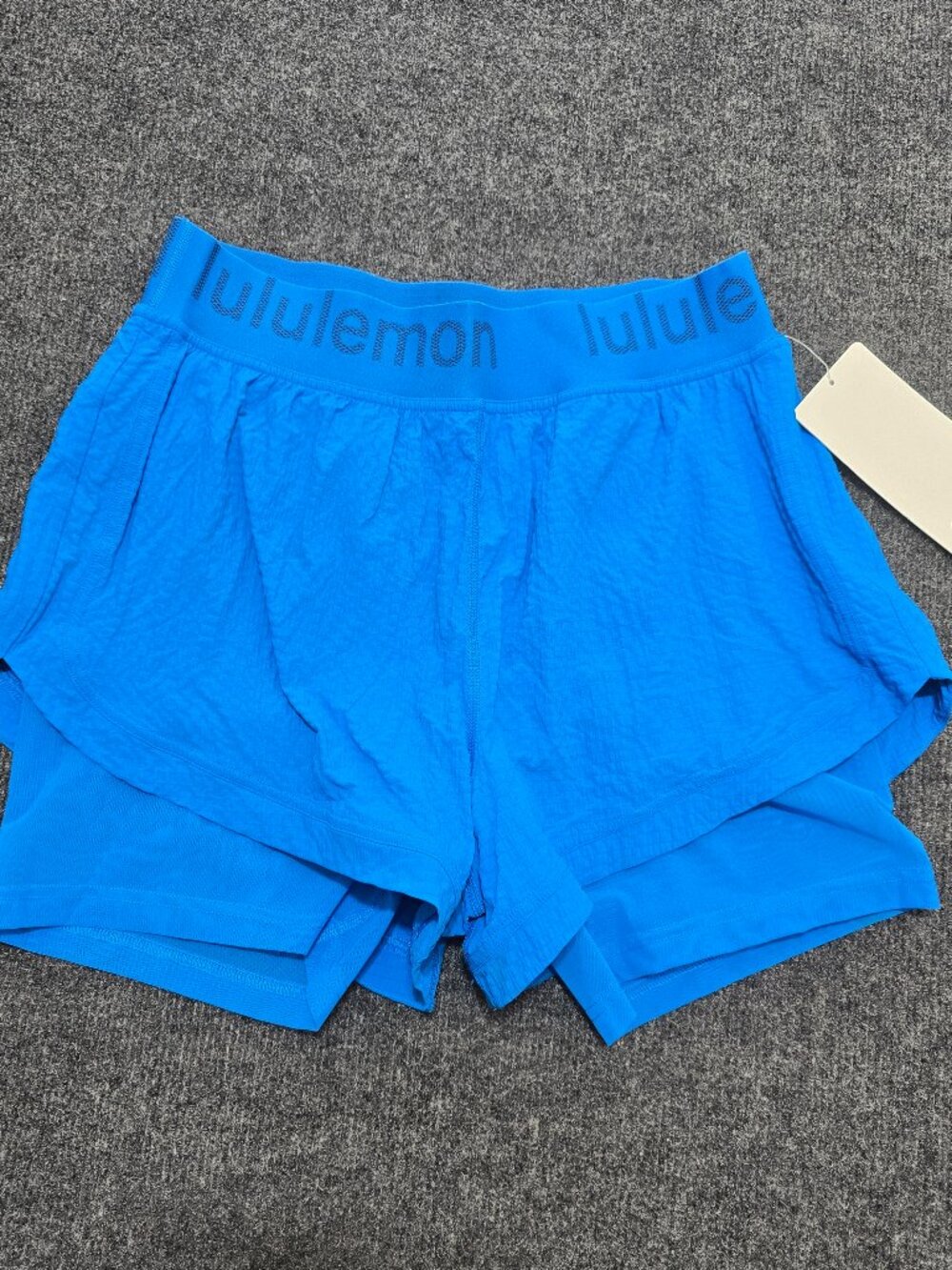 NWT Lululemon Logo Waistband HR Train Short 6.5” Liner Size 8 Poolside Blue 2‑in